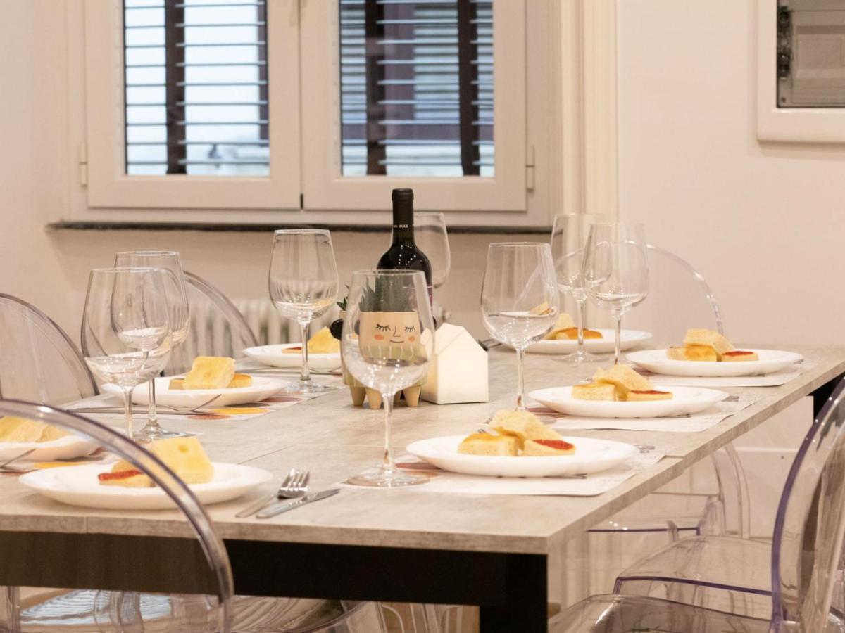 The Best Rent - Elegant Five-Bedrooms Apartment Near Colosseo Roma Dış mekan fotoğraf